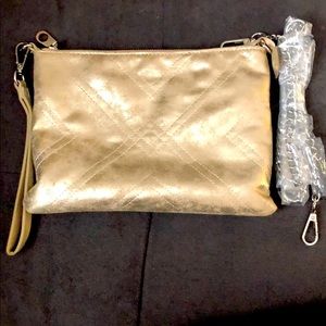 Chelsea28 champagne gold clutch/crossbody